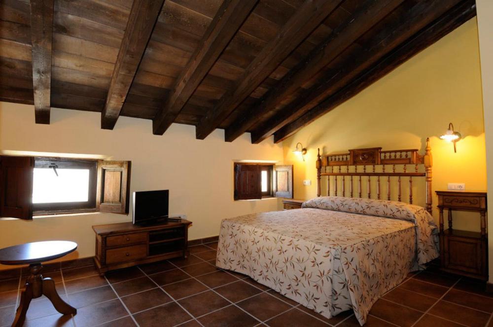 Las Ollerias Deza Quarto foto